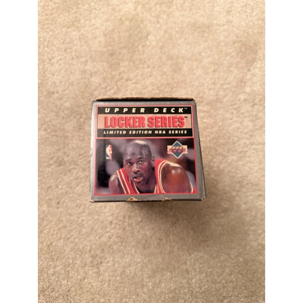 Upper Deck 1991-92 Locker Series NBA Basketball Card Box Set 84 Cards Jordan